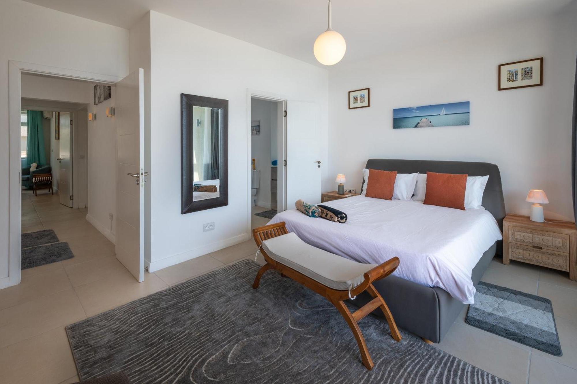 Luxury Beachfront Duplex, Coin De Mire View / 3Bed カップ・マルールー エクステリア 写真